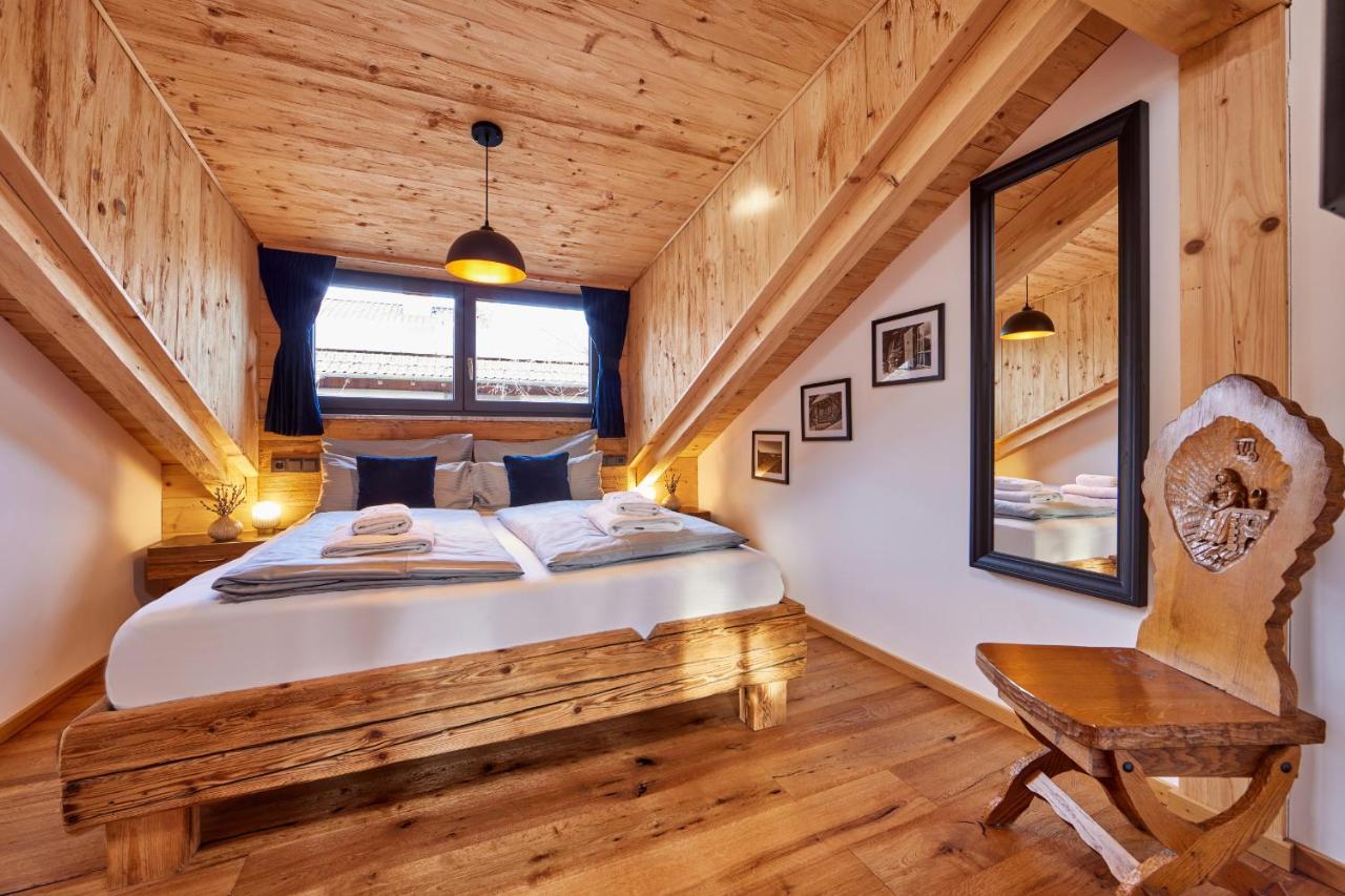 Chalet Alpi Garmisch-Partenkirchen Dış mekan fotoğraf